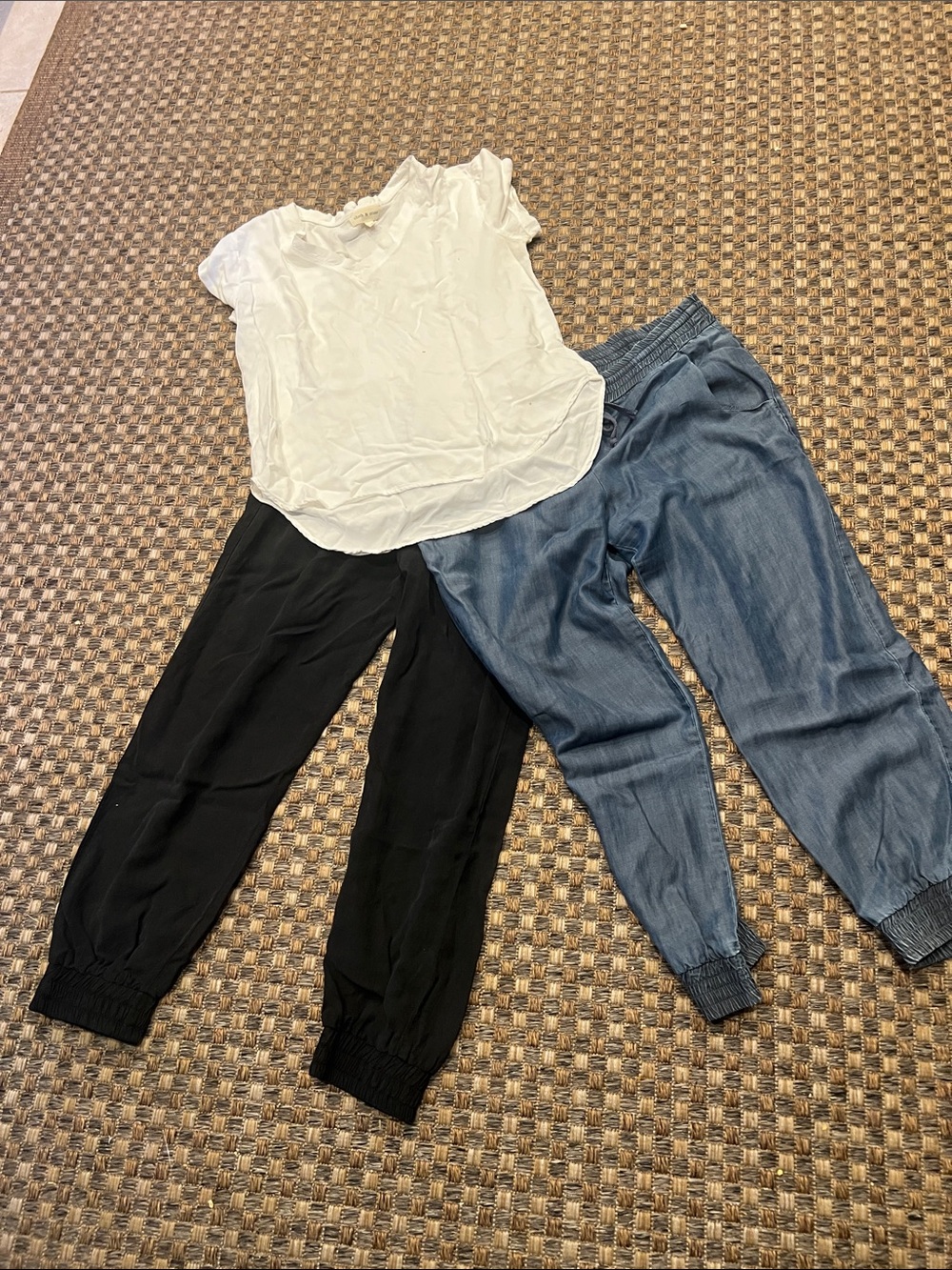 Cloth and stone 3 piece set Elastic-Waist Jogger Pants - Black and Denim Blue